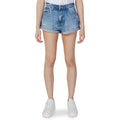 Pepe Jeans Kratke Hlače Žene