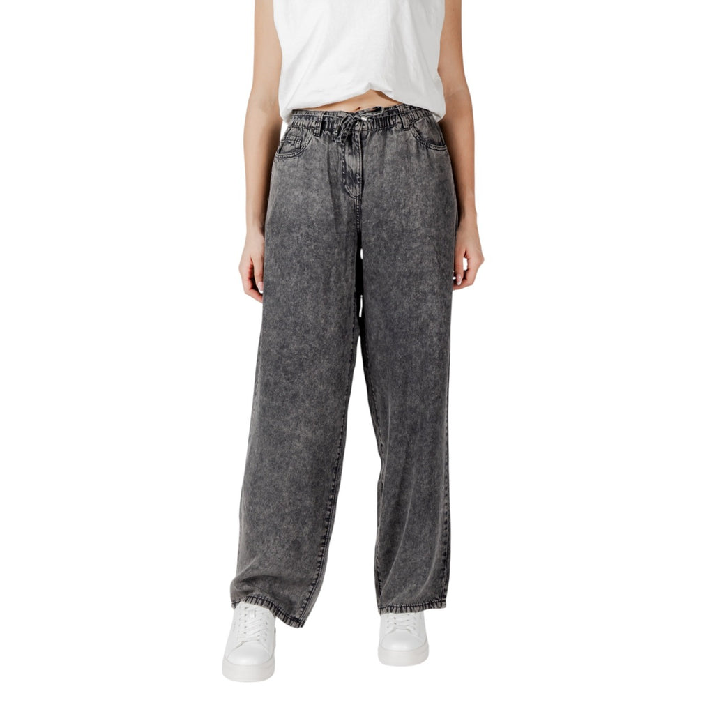 Only Jeans Žene