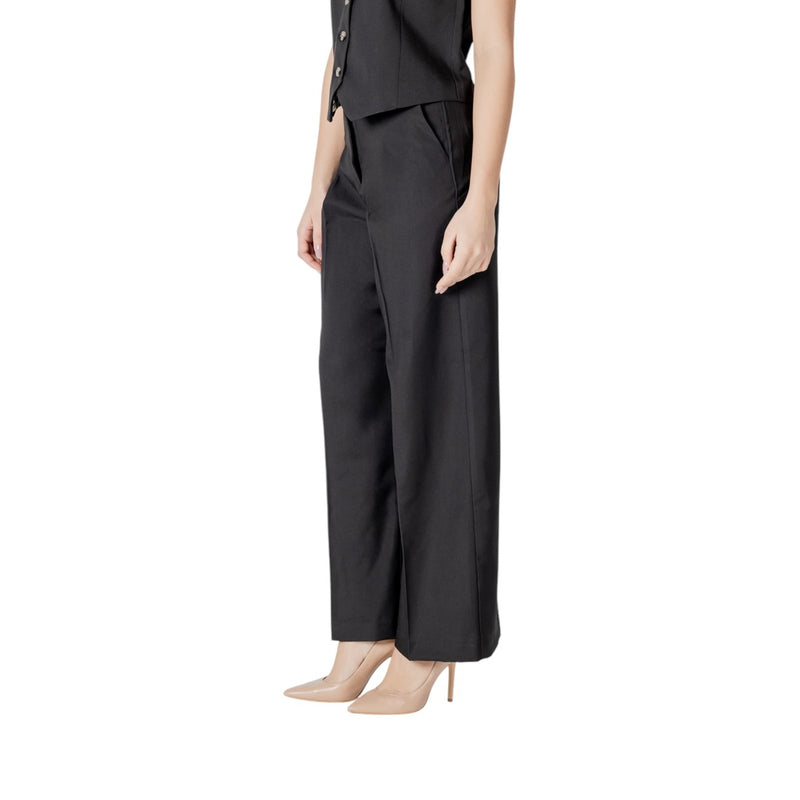 Ichi Trousers Women — editorial 3