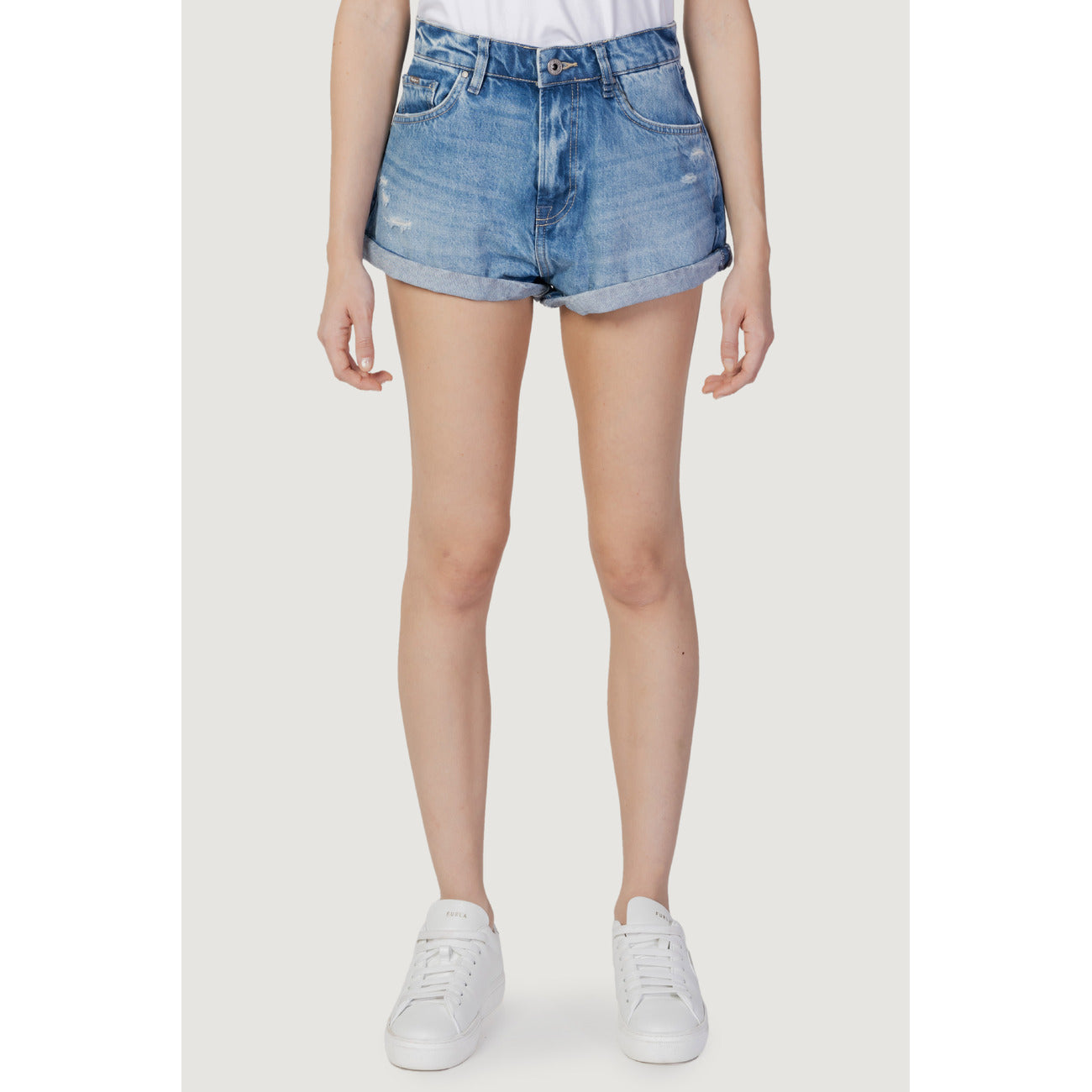 Pepe Jeans Kratke Hlače Žene