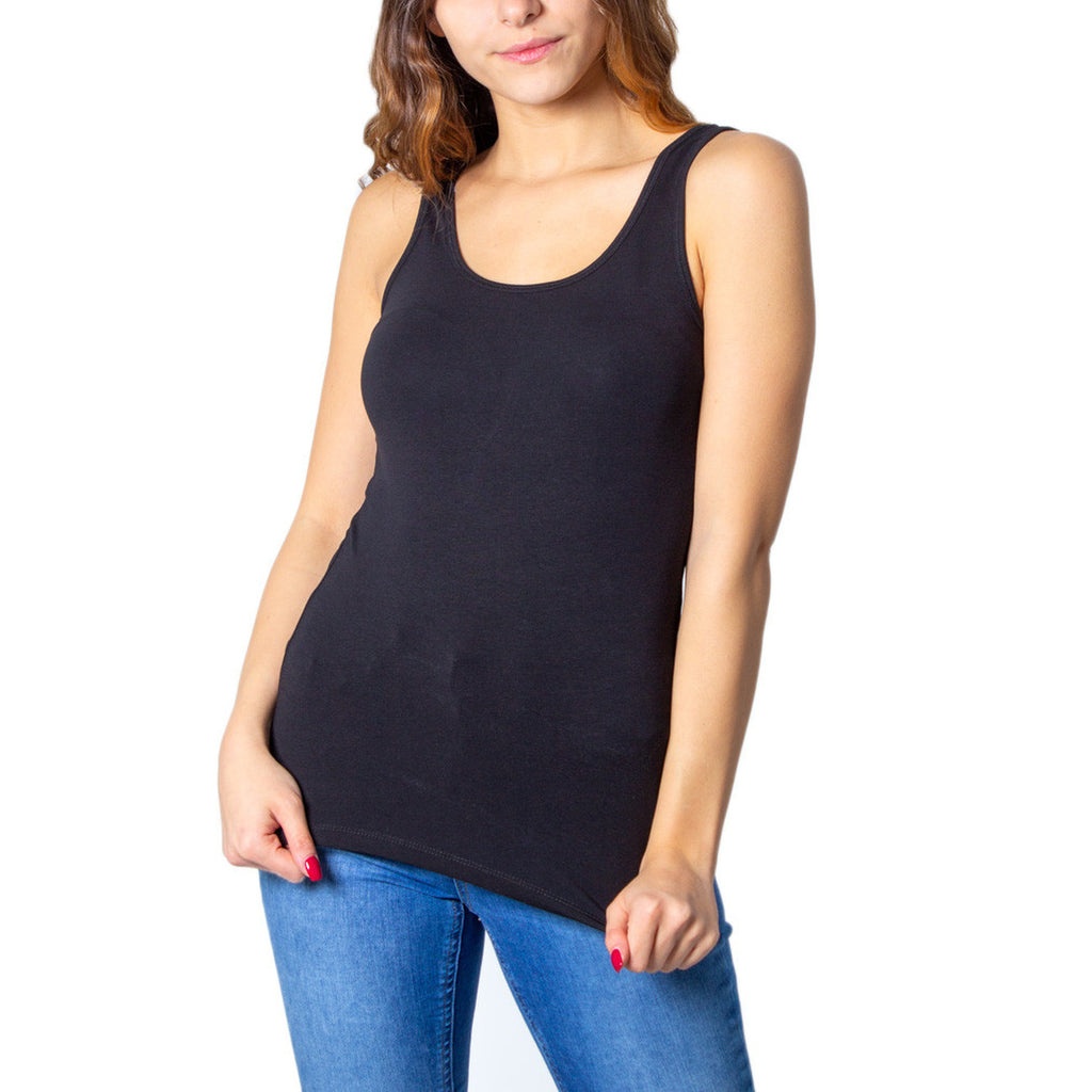 Only Women's Undershirt